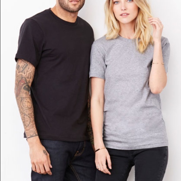 Peace and love heart graphic tee t-shirt New! - Picture 3 of 6